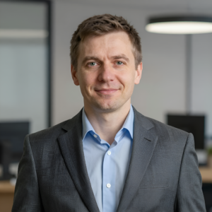 Виктор Степанов